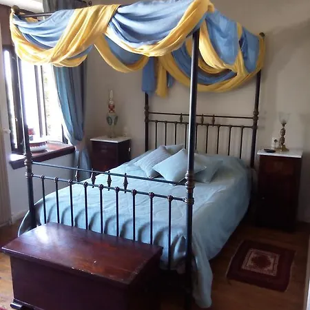 بيت ضيافة Archontiko Pantou 2*