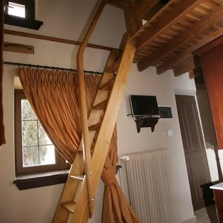 Archontiko Pantou 4*